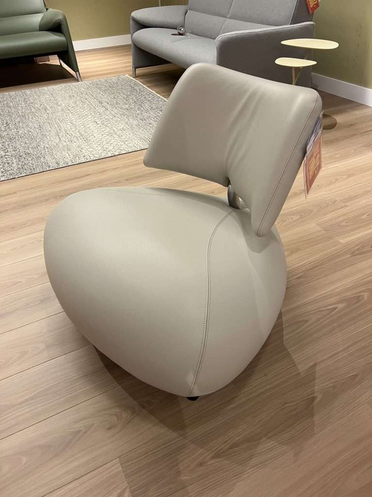 sale leolux showmodel pallone